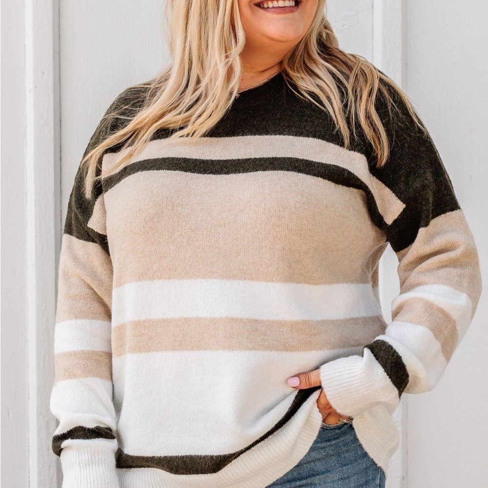 MACARON Women's Sweater in Beige, White, and Black Stripes, New with Tags, L
